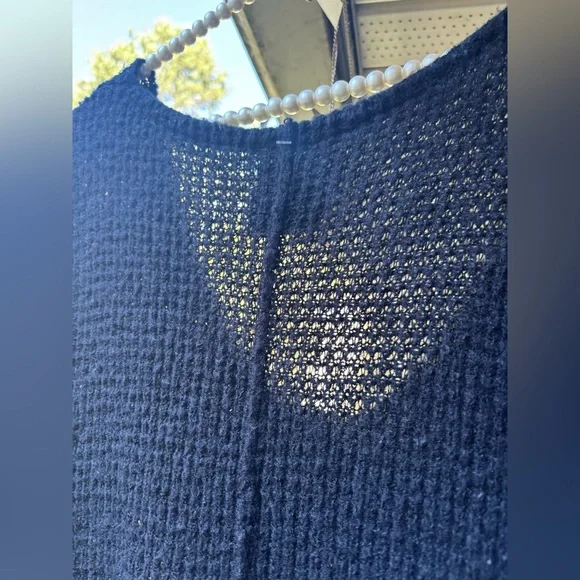 NWT FREE PEOPLE Oversized Black Waffle-Knit Slouchy Sweater • V-Neck • Fit S–3XL - Picture 12 of 13